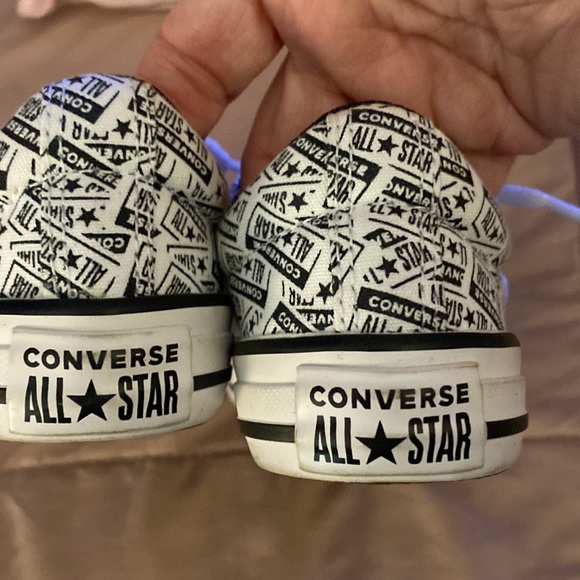 Little Boys converse - Picture 4 of 4